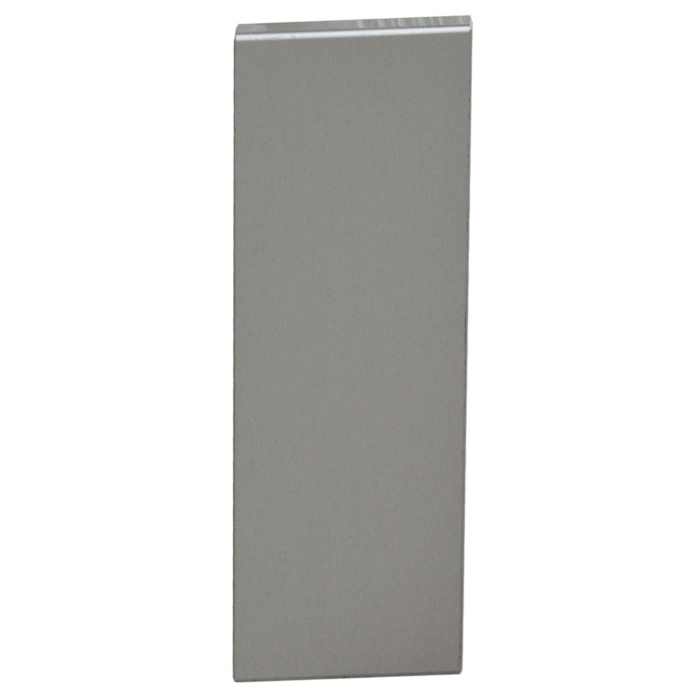 Lateral finition (RI & LE) under keminey (1 stk)