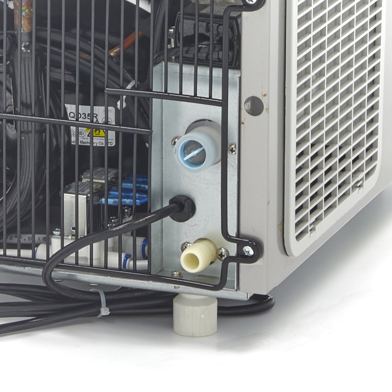 Isterningmaskine - 24 kg/dag - Kugleterninger - Vandkølet